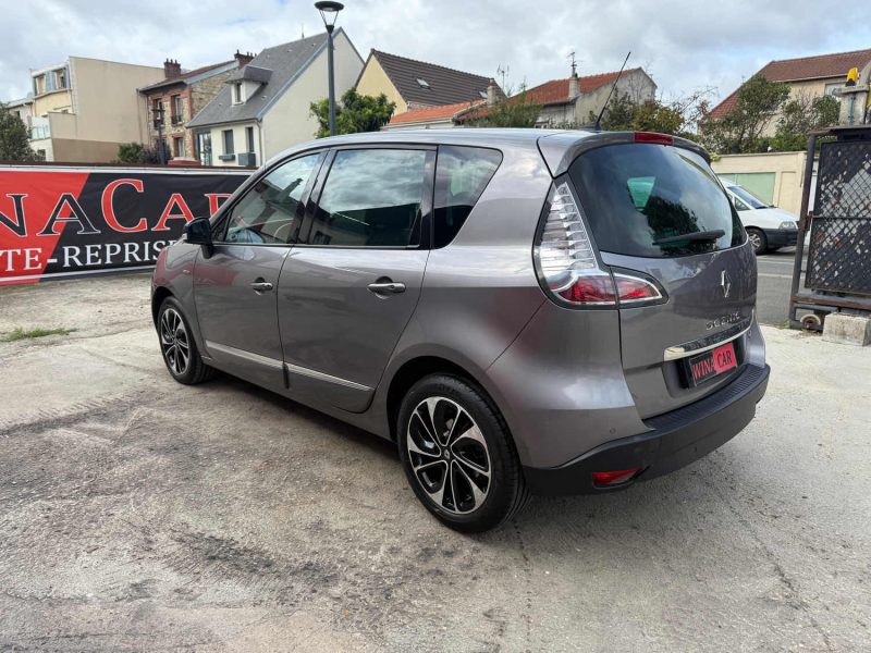 RENAULT MEGANE SCENIC  2014