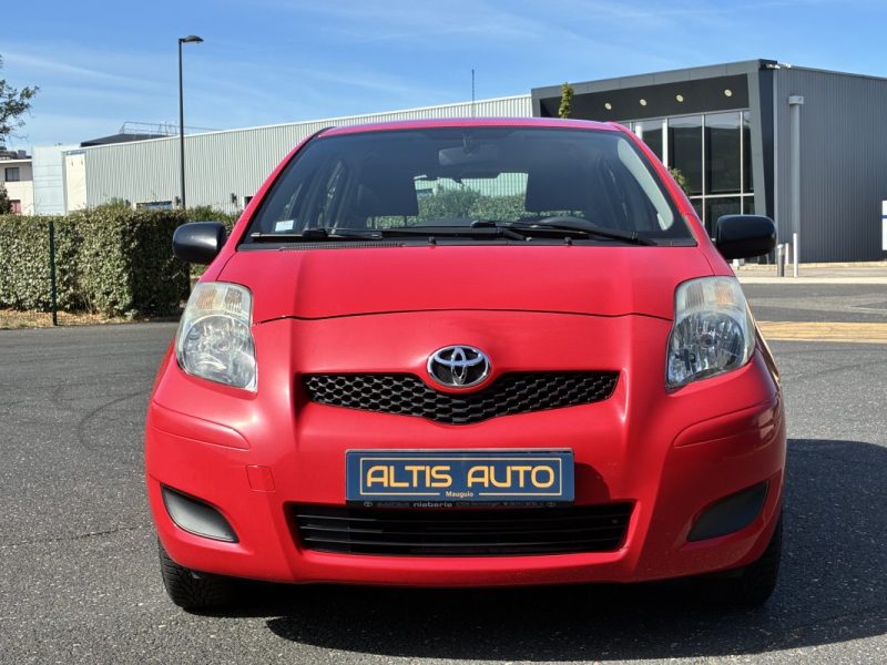 TOYOTA YARIS 1.0 - 69 VVT-i Confort Pack / ENTRETIEN TOYOTA