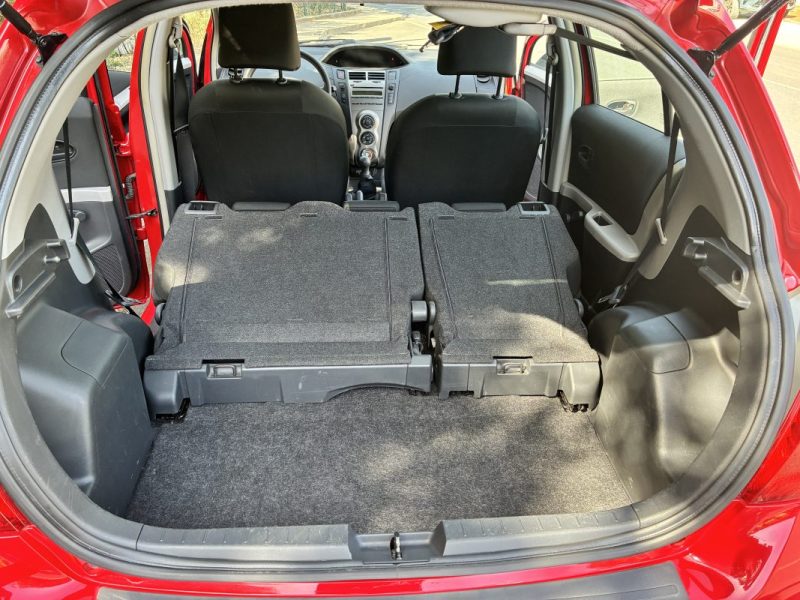 TOYOTA YARIS 1.0 - 69 VVT-i Confort Pack / ENTRETIEN TOYOTA