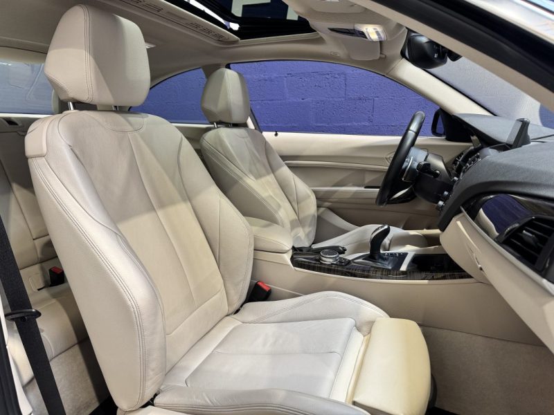 BMW SERIE 2 230iA 252ch B48 LUXURY- SUIVI D'ENTRETIEN COMPLET