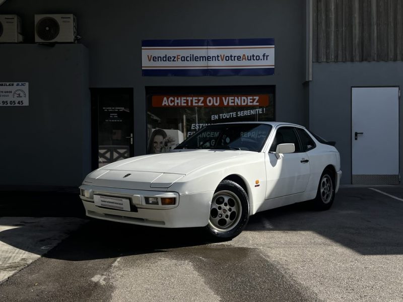 PORSCHE 944 1986