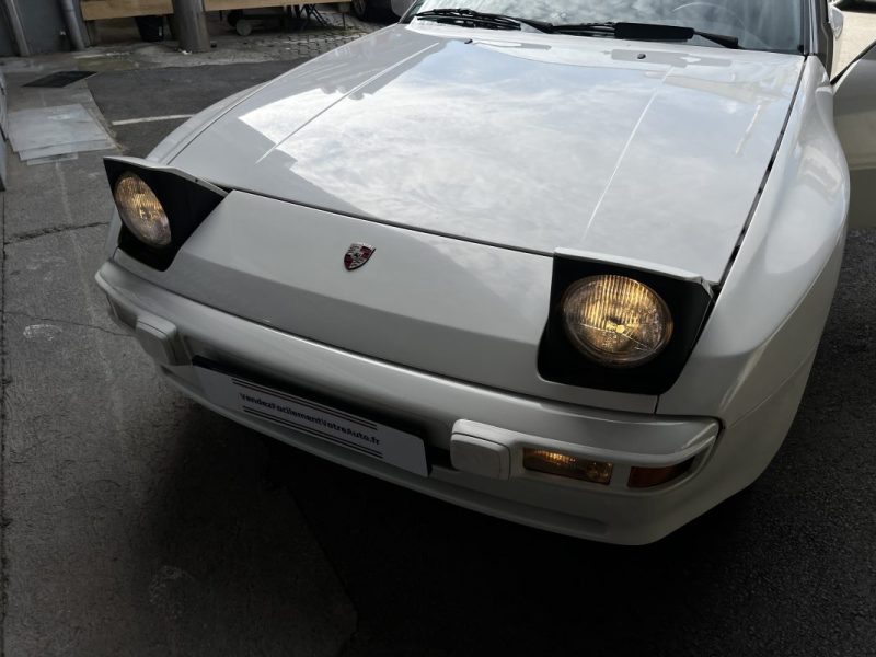 PORSCHE 944 1986