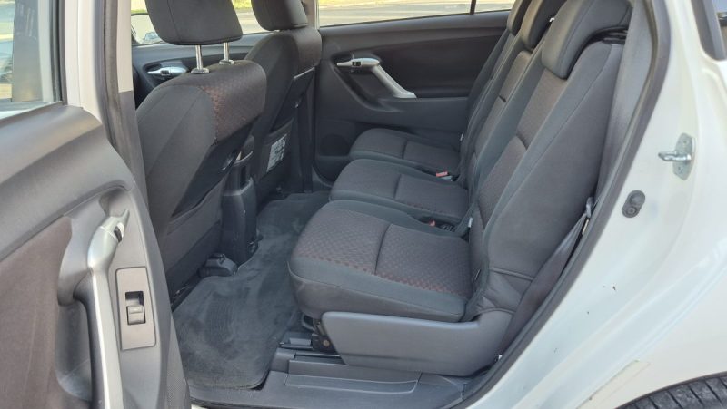 TOYOTA VERSO 126 D-4D FAP  SkyView 5 places