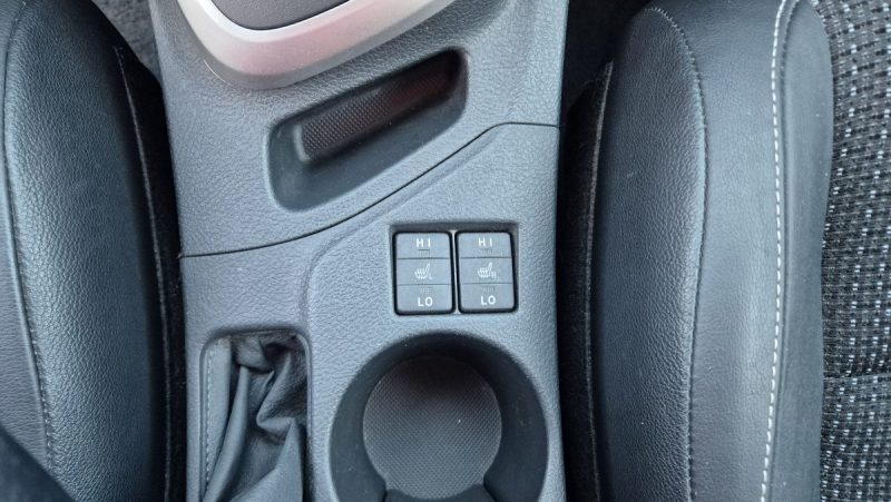 TOYOTA AURIS TOURING SPORT HSD 136h Style