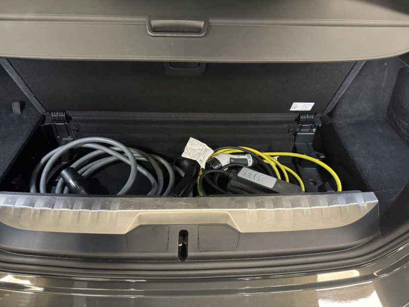 BMW 330E XDRIVE 2021