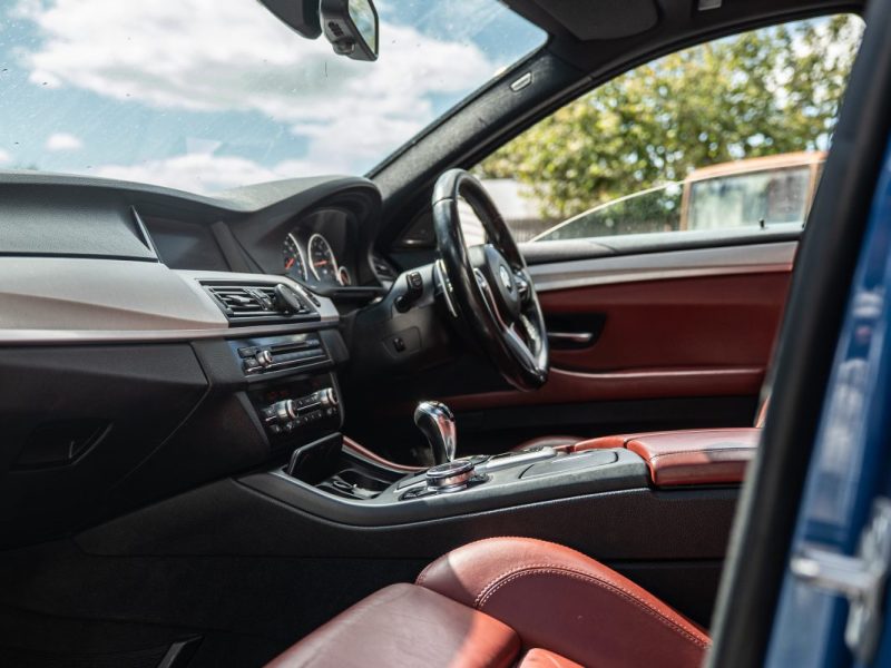 BMW M5 F10 LCI 4.4 V8 560Cv ANGLAISE DEDOUANEE 