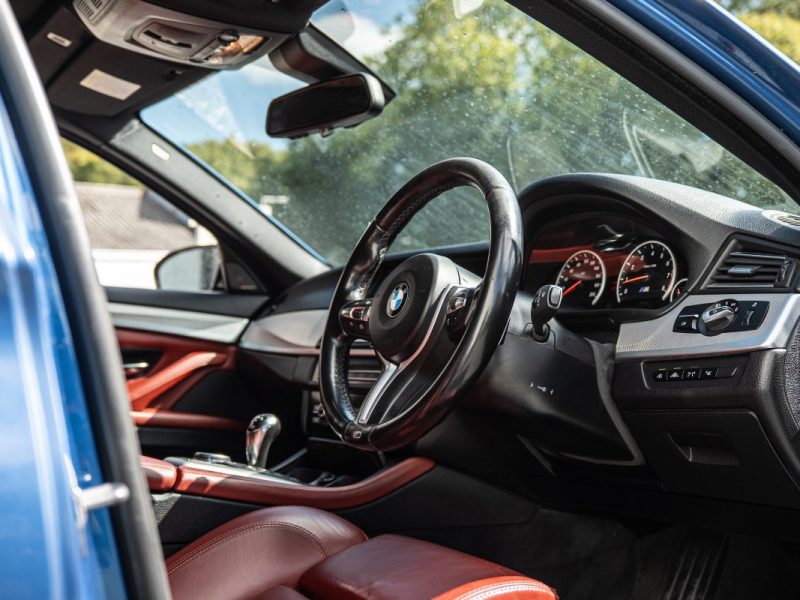 BMW M5 F10 LCI 4.4 V8 560Cv ANGLAISE DEDOUANEE 