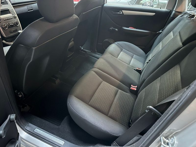 MERCEDES B180 CDi 110 CV Elégance 2007