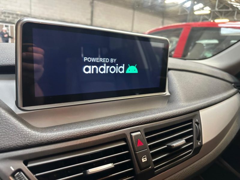 BMW X1 SDRIVE 18i 136 CV 2011