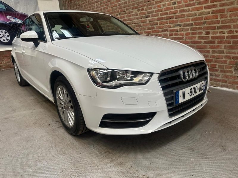 AUDI A3 Berline 1.6 TDI 105ch Ambition 2013