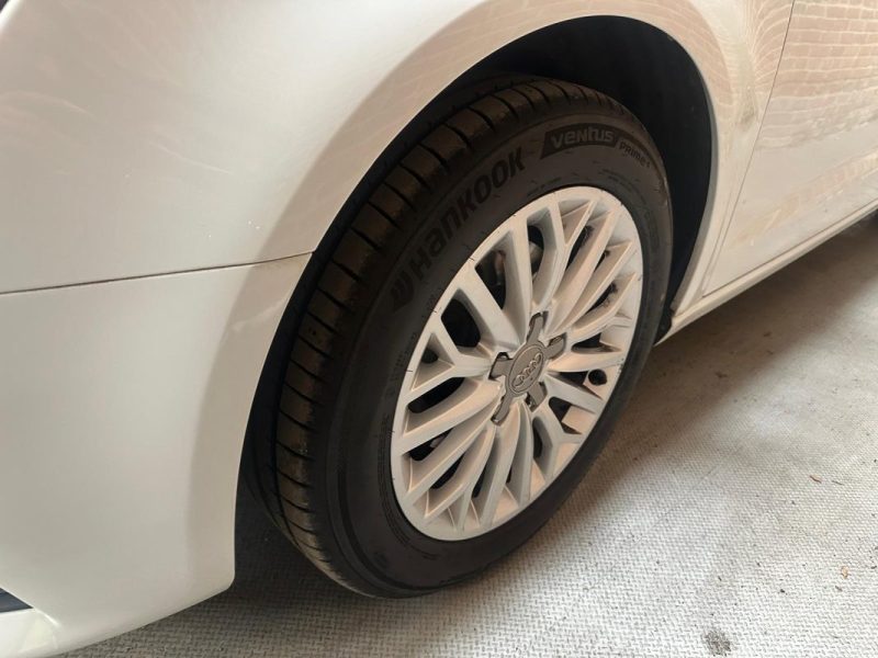 AUDI A3 Berline 1.6 TDI 105ch Ambition 2013