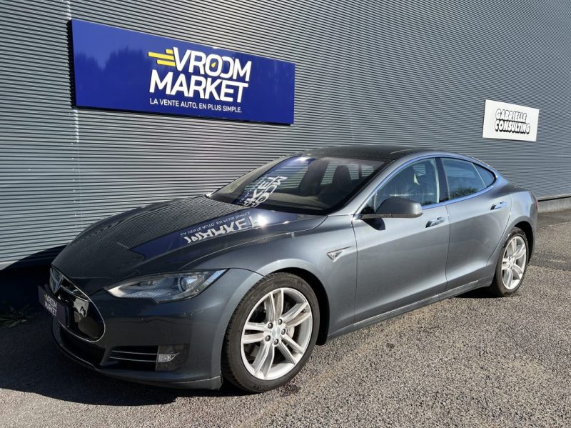 TESLA MODEL S P85 / RECHARGE GRATUITE A VIE
