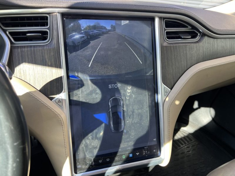 TESLA MODEL S P85 / RECHARGE GRATUITE A VIE