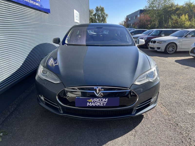 TESLA MODEL S P85 / RECHARGE GRATUITE A VIE