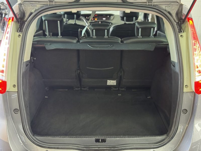 RENAULT MEGANE SCENIC 1.6 dCi 130ch  5 places 2015