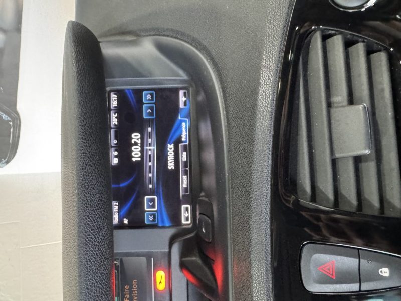 RENAULT MEGANE SCENIC 1.6 dCi 130ch  5 places 2015