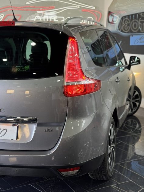 RENAULT MEGANE SCENIC 1.6 dCi 130ch  5 places 2015