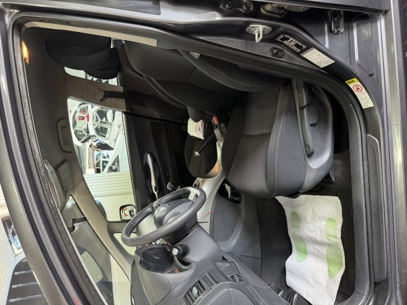 TOYOTA AURIS 2011 126 D-4D Lounge 5p