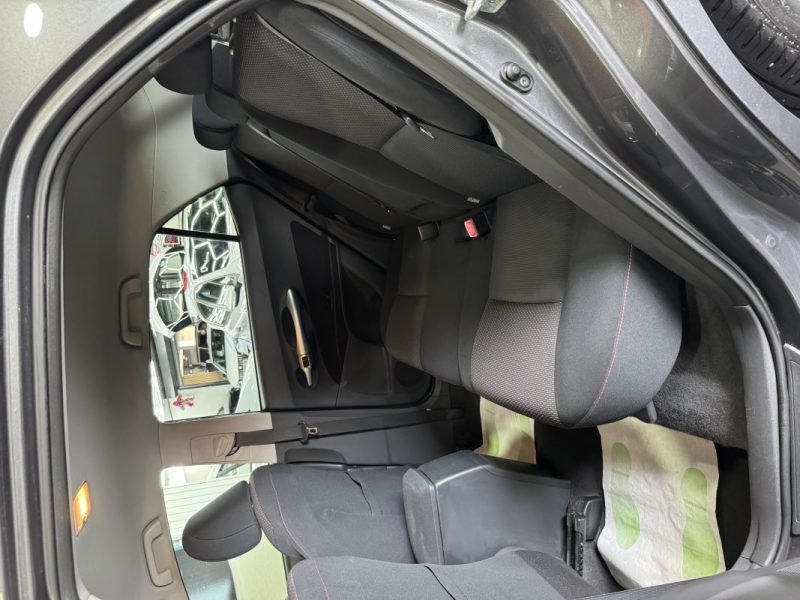 TOYOTA AURIS 2011 126 D-4D Lounge 5p