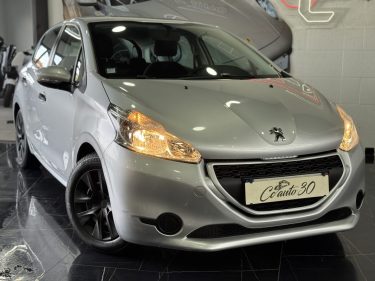 PEUGEOT 208 2012 1.4 HDi Allure