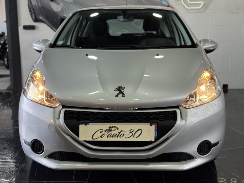 PEUGEOT 208 2012 1.4 HDi Allure