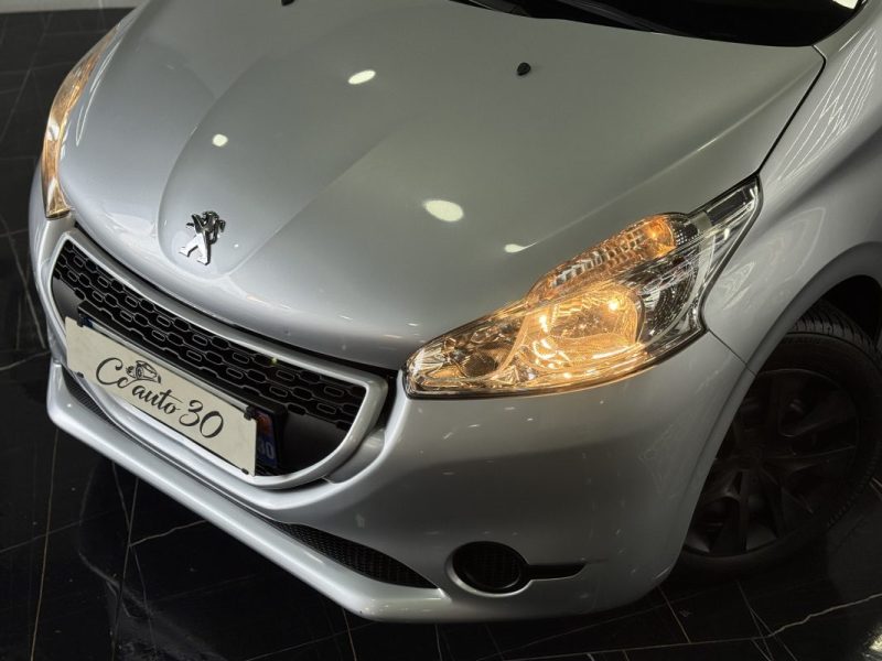 PEUGEOT 208 2012 1.4 HDi Allure
