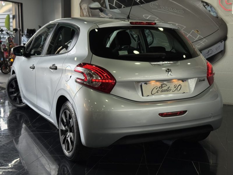 PEUGEOT 208 2012 1.4 HDi Allure