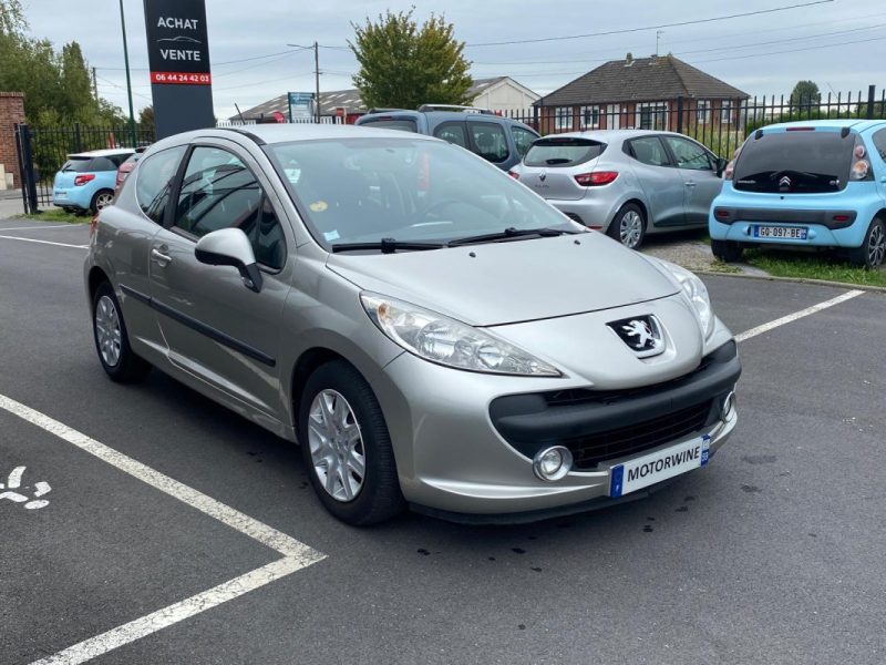PEUGEOT 207 2009