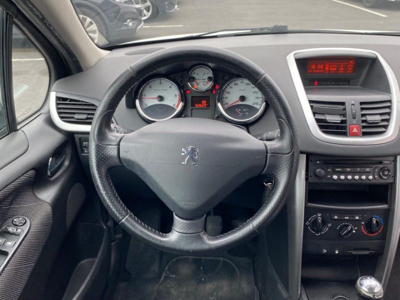 PEUGEOT 207 2009