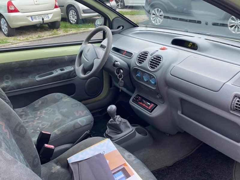 RENAULT TWINGO 2006