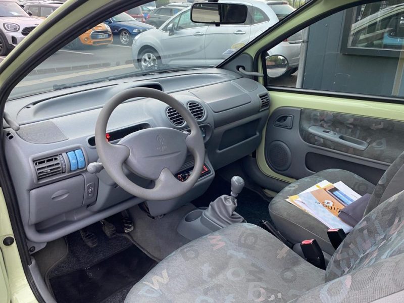 RENAULT TWINGO 2006