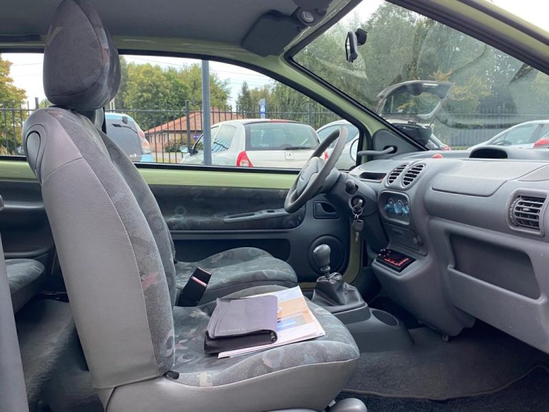 RENAULT TWINGO 2006