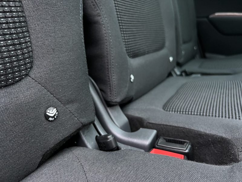 PEUGEOT 5008 PHASE 2 ALLURE 1.2 130 Cv 7 PLACES TOIT PANORAMIQUE GPS CAMERA CritAir1 - GARANTIE 1 AN