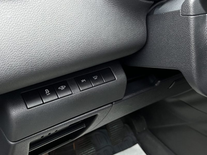 PEUGEOT 5008 PHASE 2 ALLURE 1.2 130 Cv 7 PLACES TOIT PANORAMIQUE GPS CAMERA CritAir1 - GARANTIE 1 AN