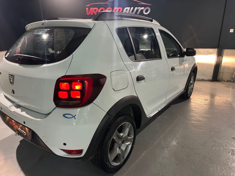 DACIA SANDERO Stepway 1.0 SCe 75ch Urban 