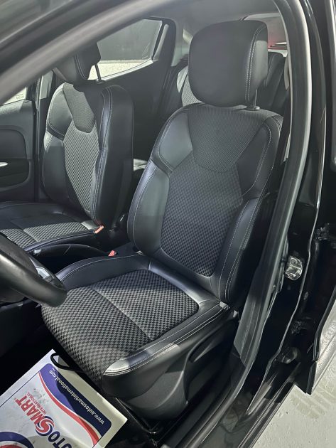 RENAULT CLIO IV 0.9 TCe 90 Intens