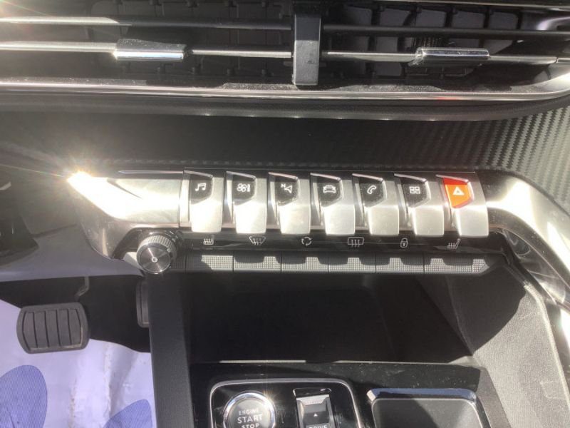 Peugeot 3008 Hybrid 145 e-DCS6 Allure Pack