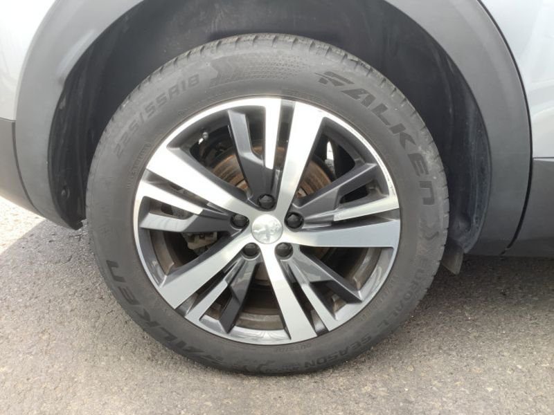 Peugeot 3008 Hybrid 145 e-DCS6 Allure Pack