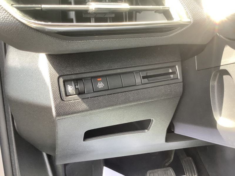 Peugeot 3008 Hybrid 145 e-DCS6 Allure Pack