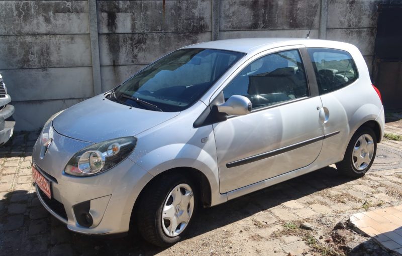 RENAULT TWINGO 2009