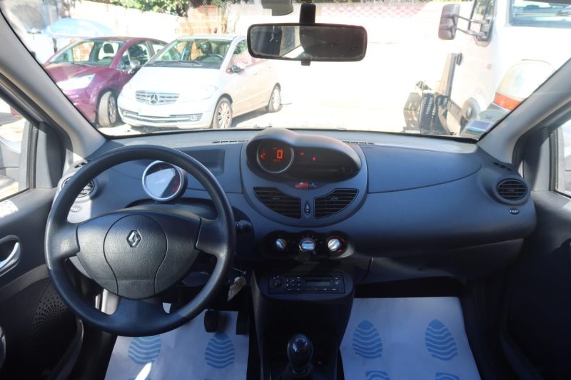 RENAULT TWINGO 2009
