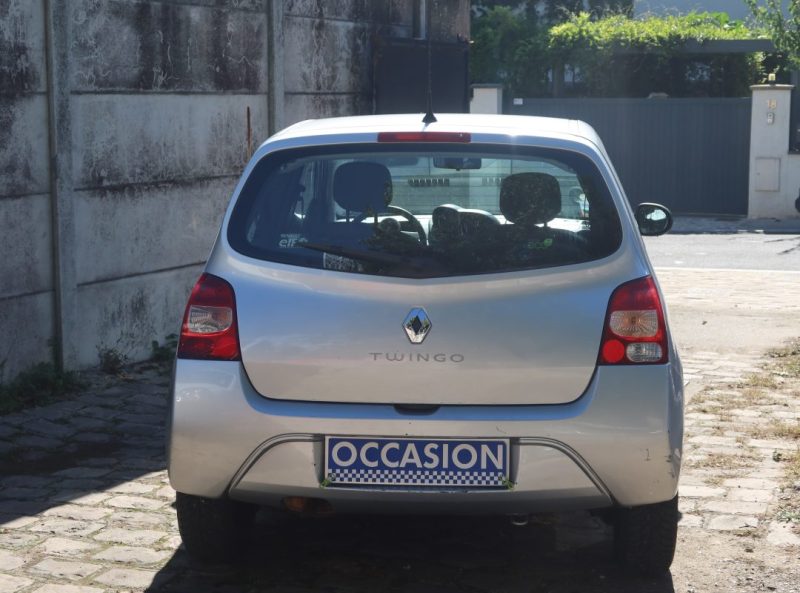 RENAULT TWINGO 2009