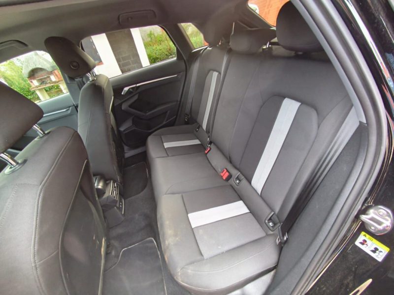 AUDI A3 SPORTBACK 2021 AUDI Model :A3 SPORTBACK Finition:35 TFSI 150ch Mild Hybrid Design S tronic 7