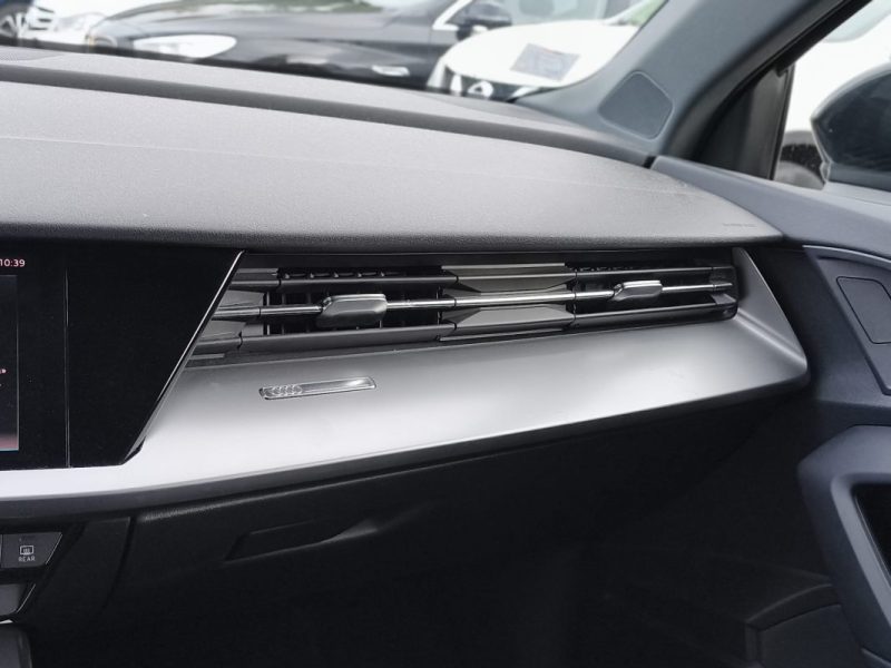 AUDI A3 SPORTBACK 2021 AUDI Model :A3 SPORTBACK Finition:35 TFSI 150ch Mild Hybrid Design S tronic 7