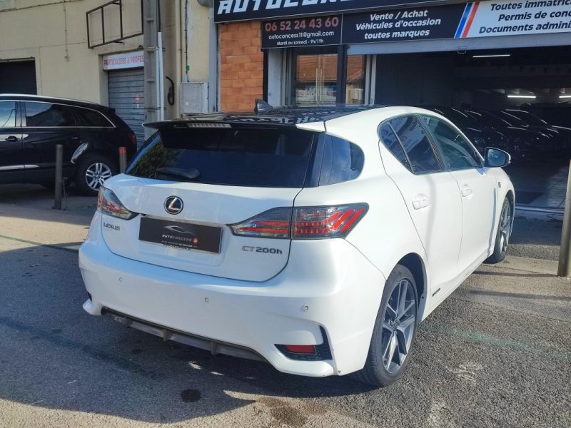 LEXUS CT 2015