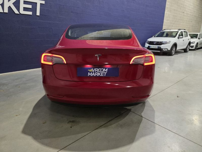 TESLA Model 3 Standard Range Plus 325 cv / SOH 86%