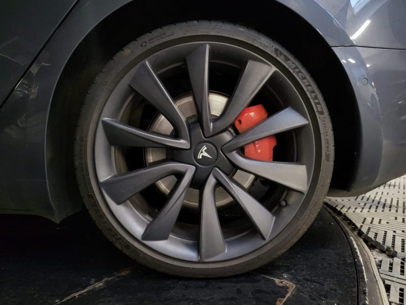 TESLA MODEL 3 PERFORMANCE AWD DUAL MOTOR 1er Main AUTOPILOT NIV 2