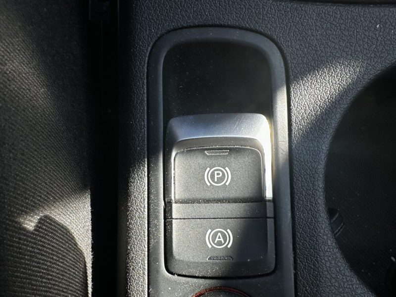 AUDI Q3 AMBITION 2.0L 140ch QUATTRO 2014