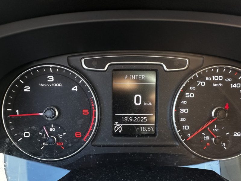 AUDI Q3 AMBITION 2.0L 140ch QUATTRO 2014