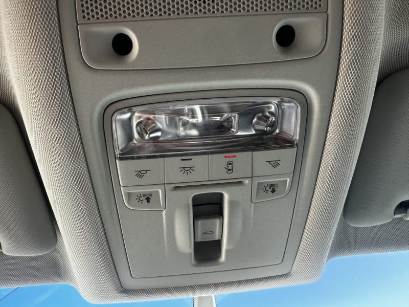 AUDI Q3 AMBITION 2.0L 140ch QUATTRO 2014